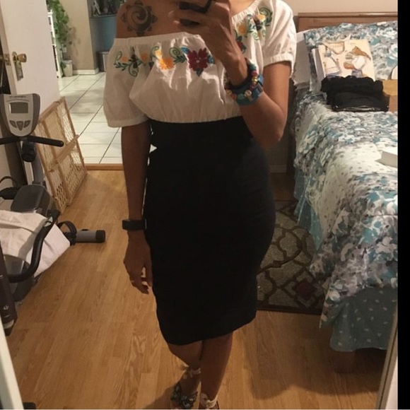 • MOVING LAST CHANCE 7/31/2024 • Hot topic S Book of Life Mexican style dress - Picture 11 of 11